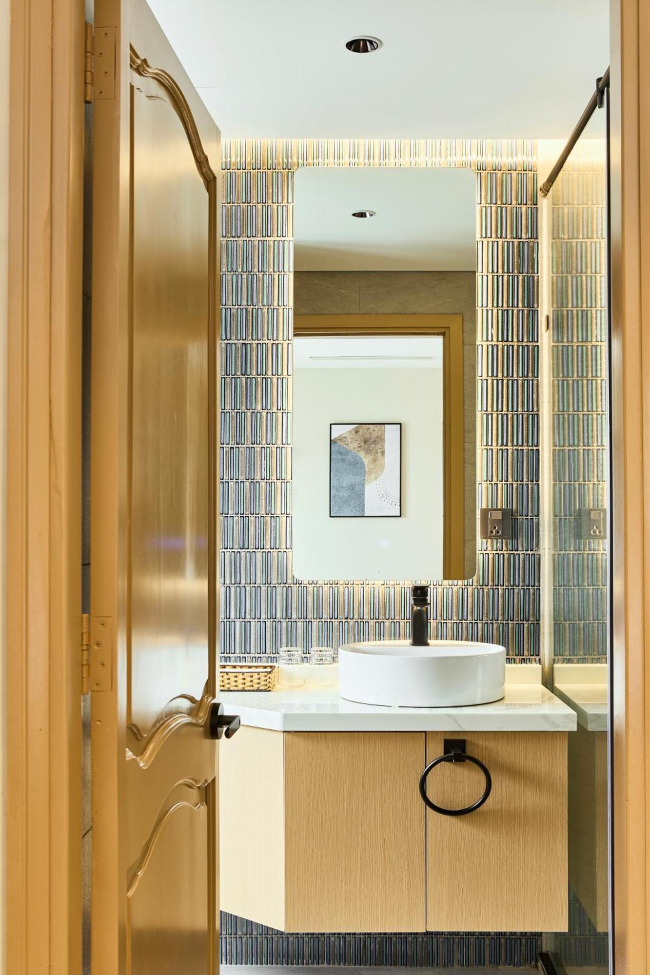 Khách sạn Park Saigon 3*